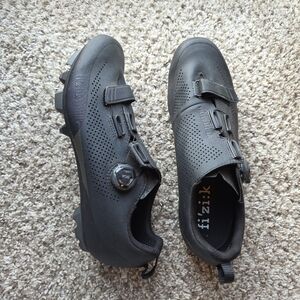 Fizik X5 Terra Black Cycling Shoes